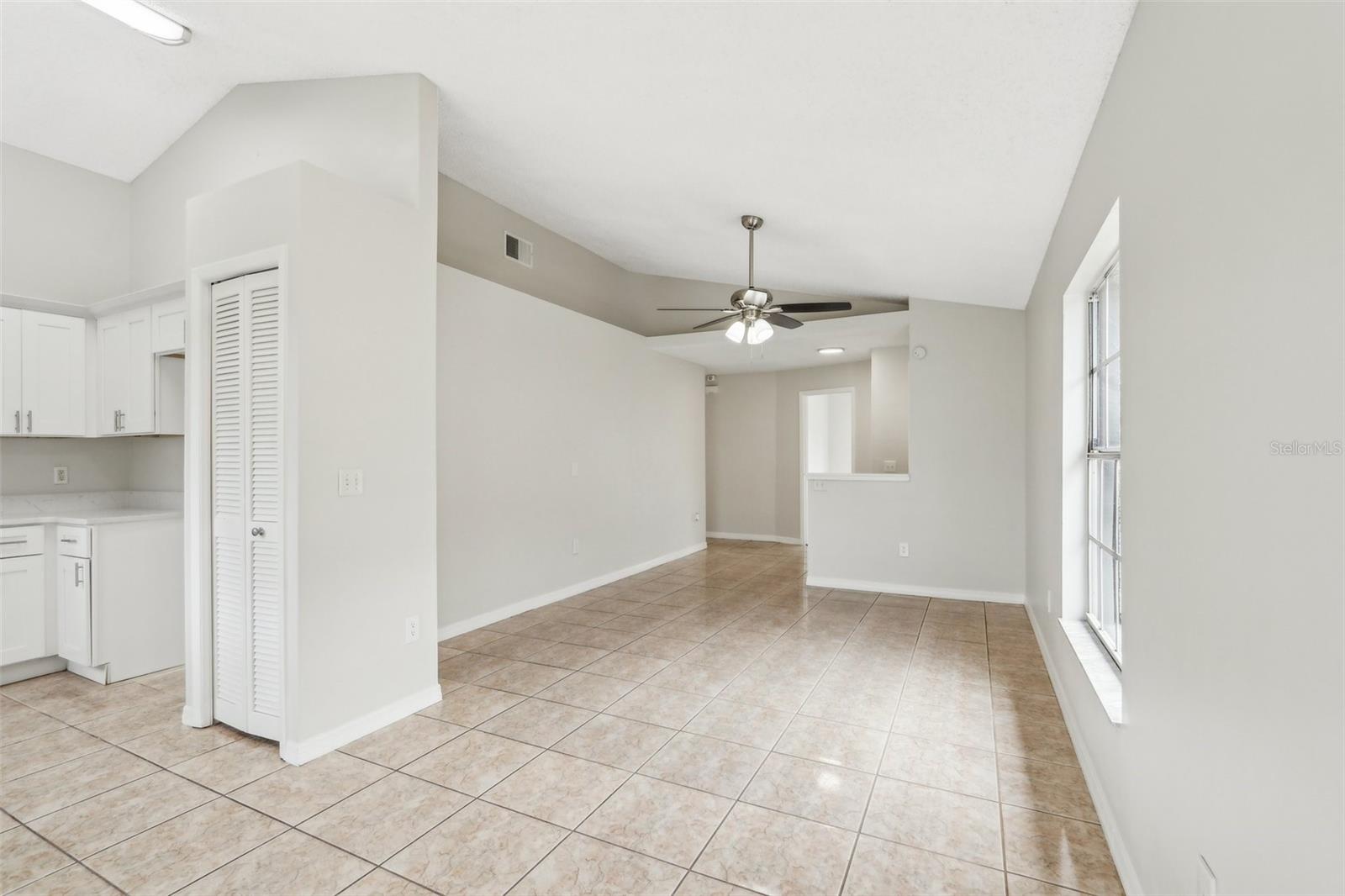9868 FLYNT CIR, ORLANDO, FL, 32825