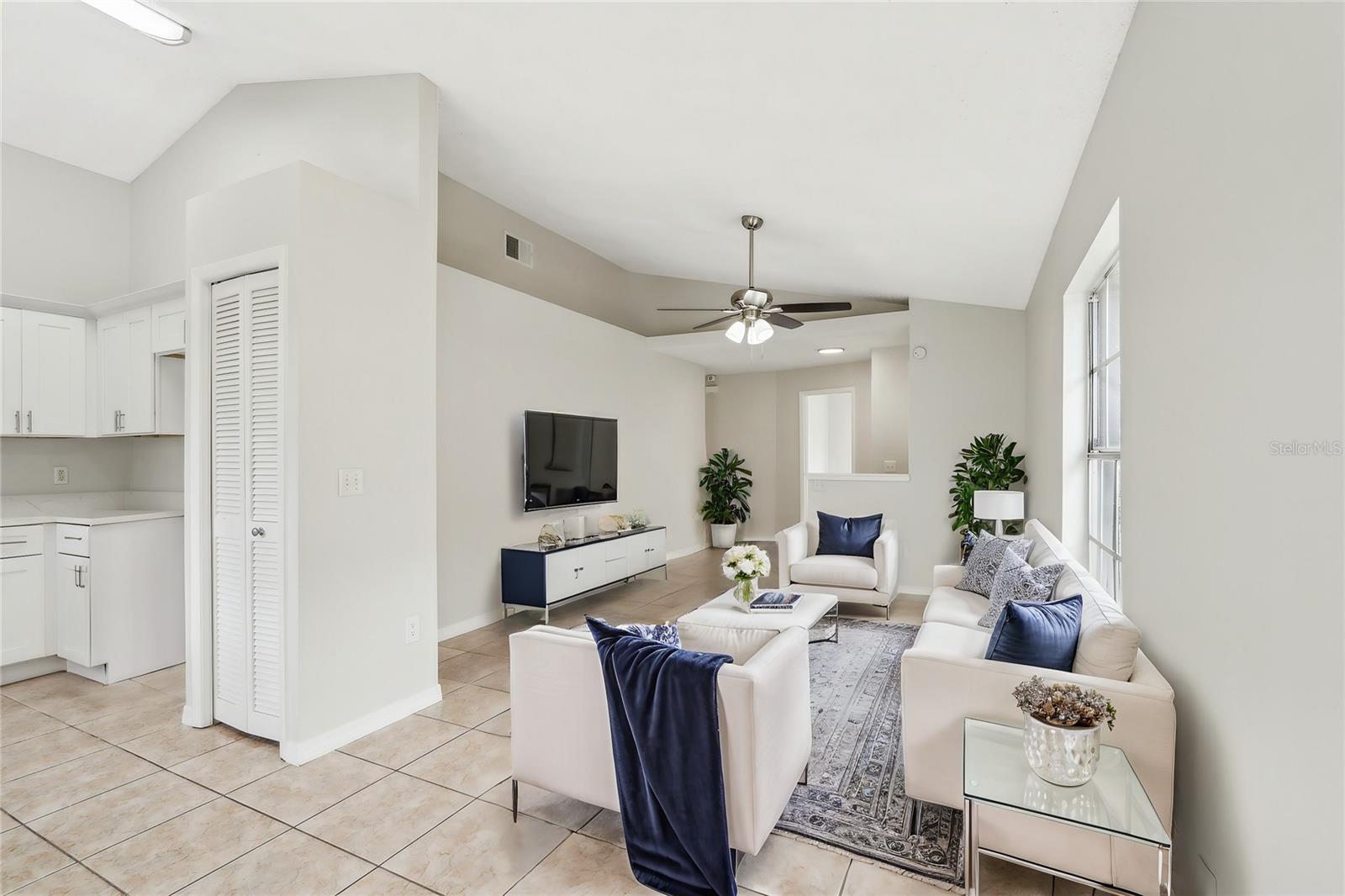 9868 FLYNT CIR, ORLANDO, FL, 32825