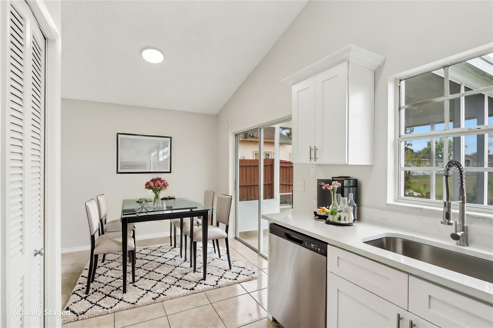 9868 FLYNT CIR, ORLANDO, FL, 32825