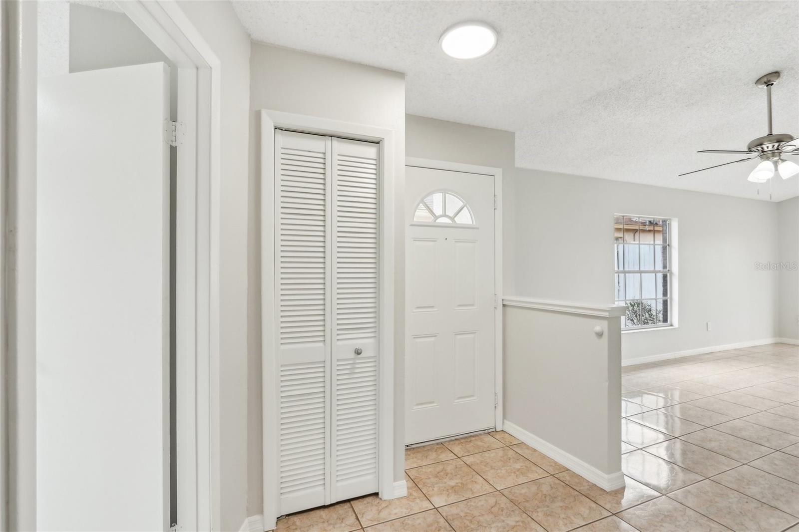 9868 FLYNT CIR, ORLANDO, FL, 32825