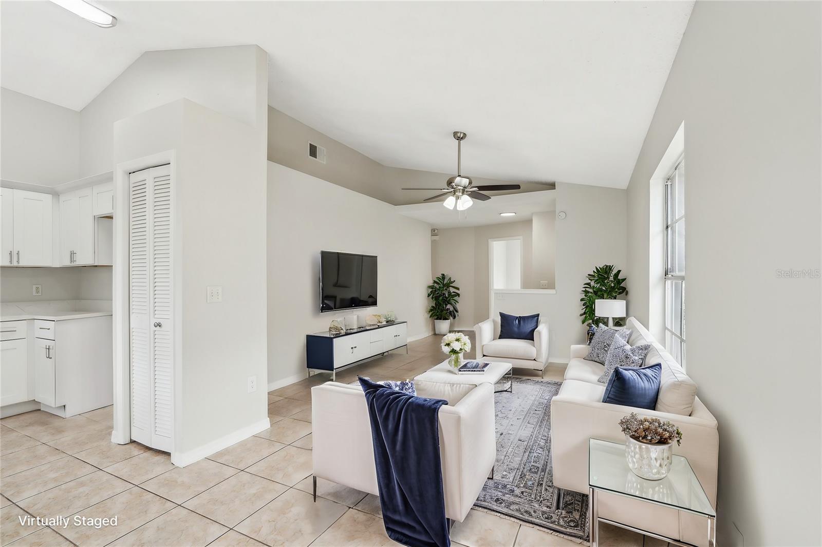 9868 FLYNT CIR, ORLANDO, FL, 32825