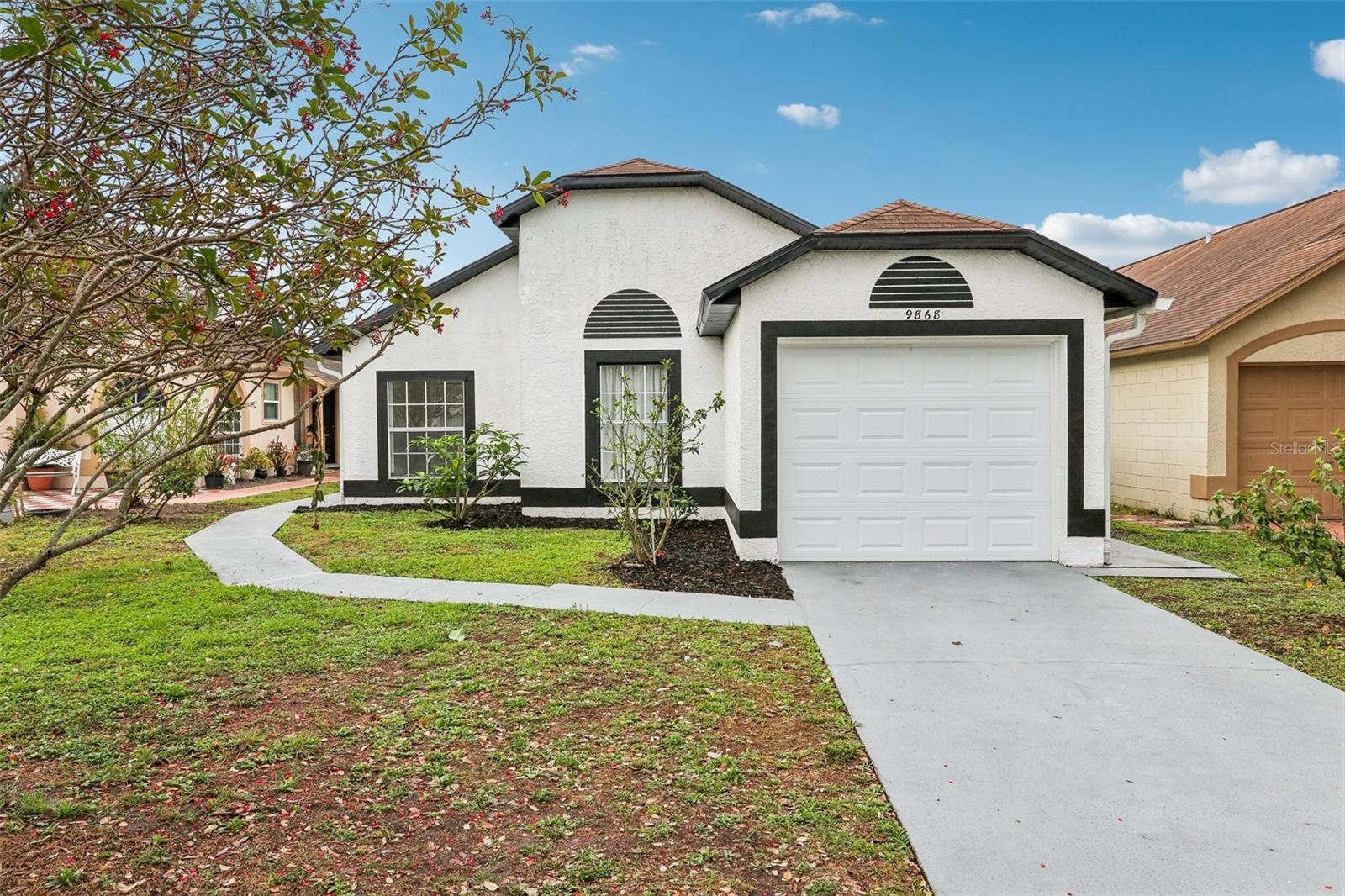 9868 FLYNT CIR, ORLANDO, FL, 32825