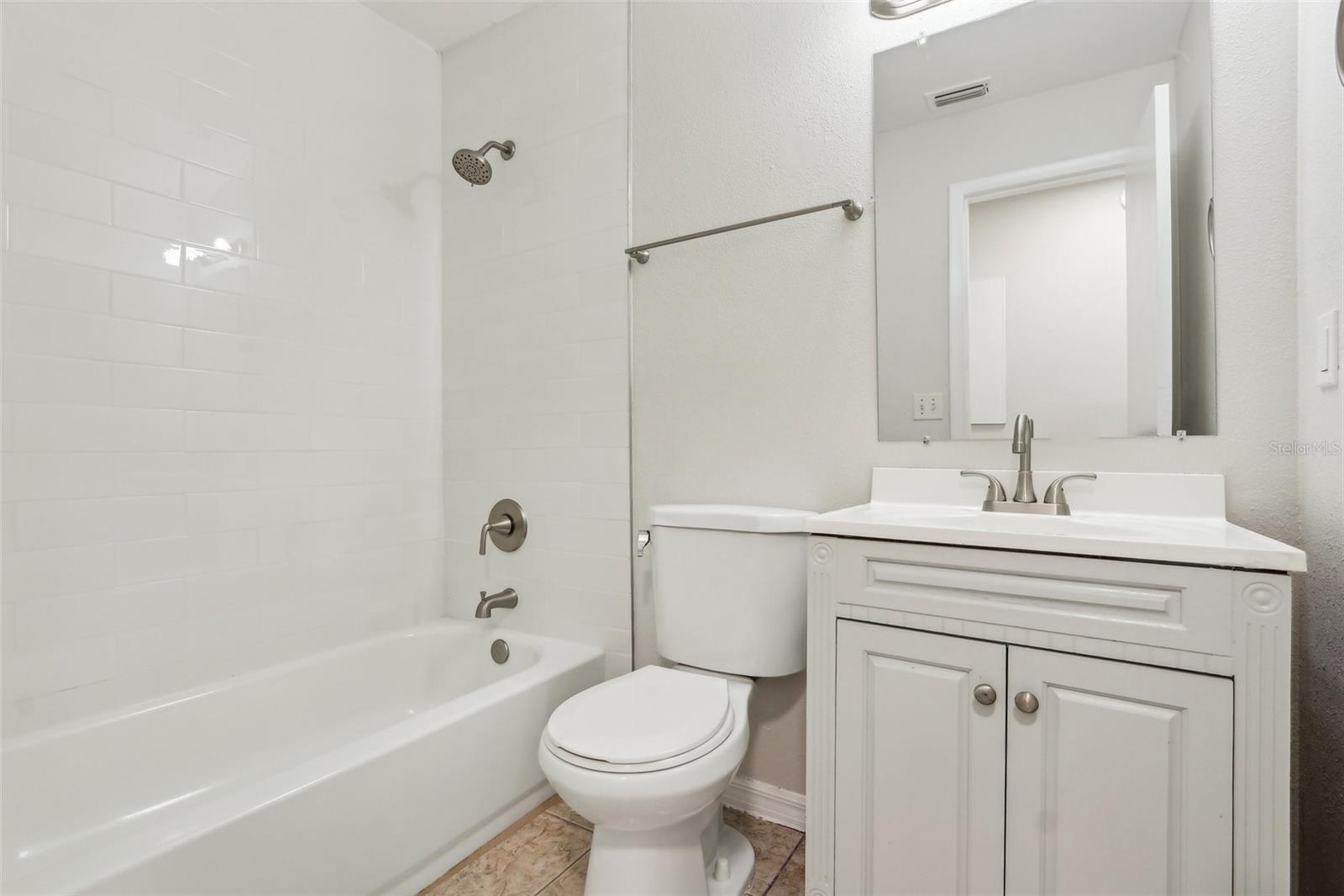 9868 FLYNT CIR, ORLANDO, FL, 32825
