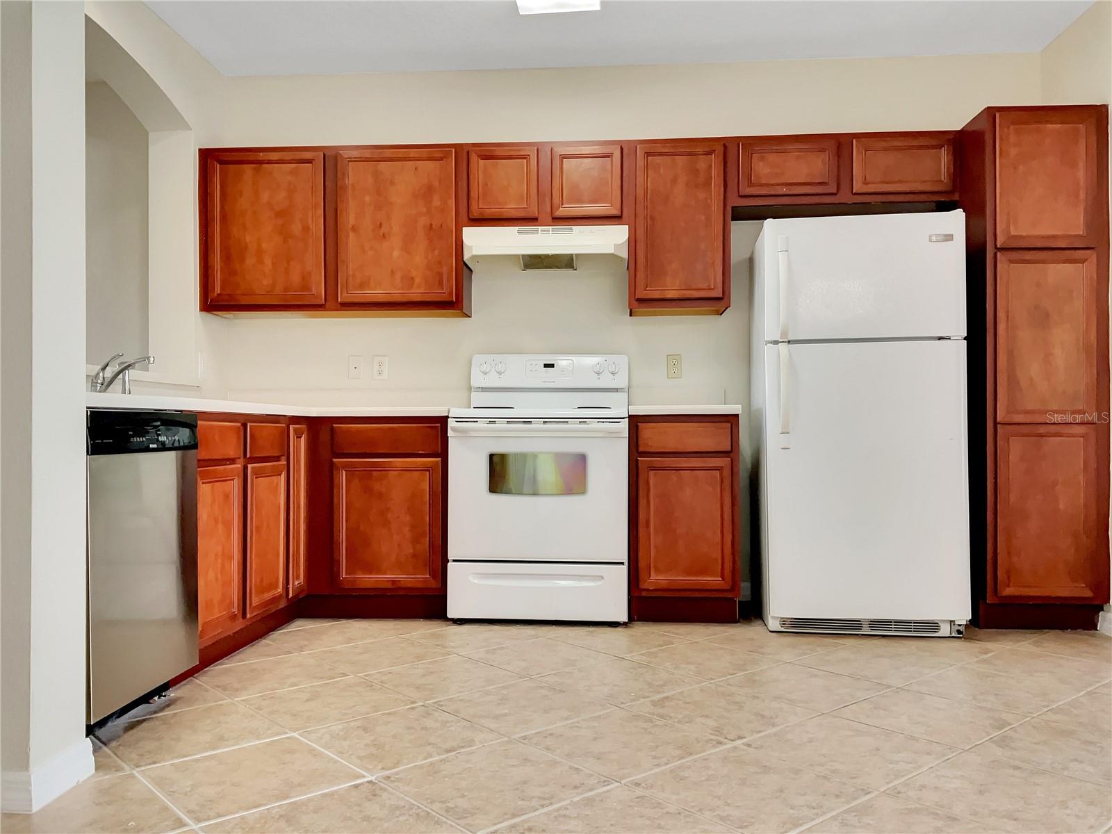 523 GLENN CROSS DR, RUSKIN, FL, 33570