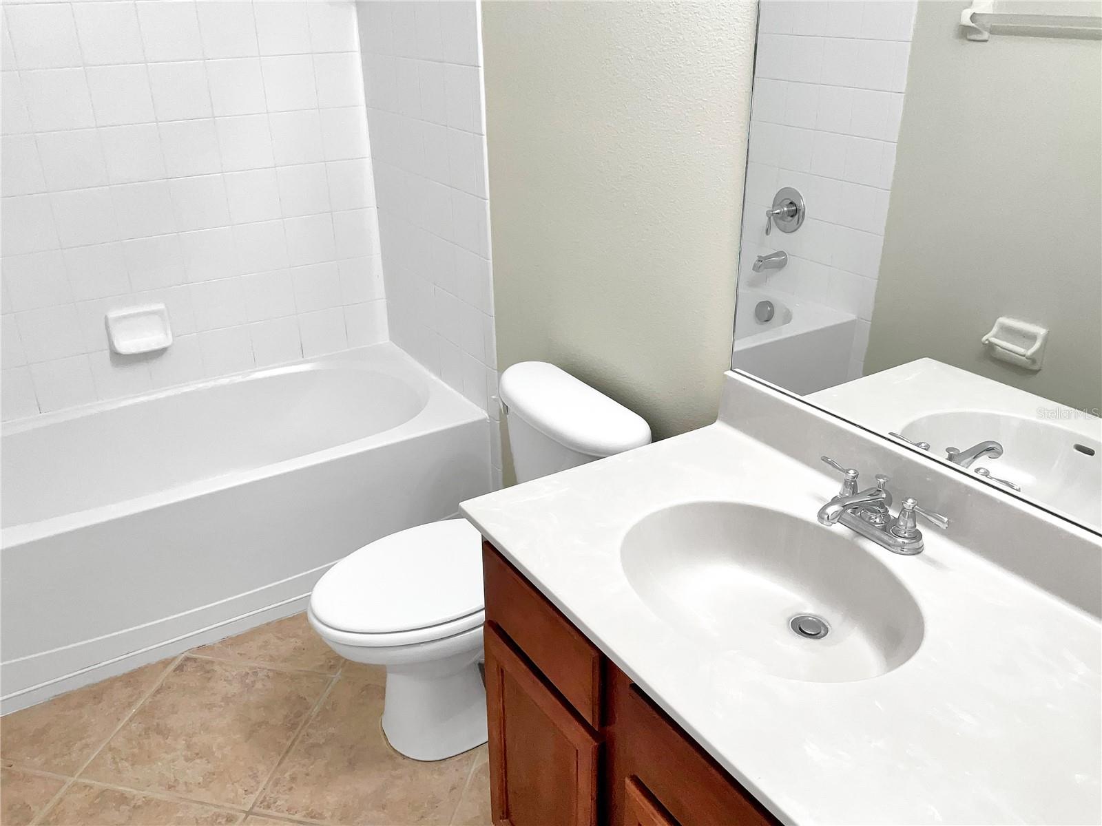 523 GLENN CROSS DR, RUSKIN, FL, 33570