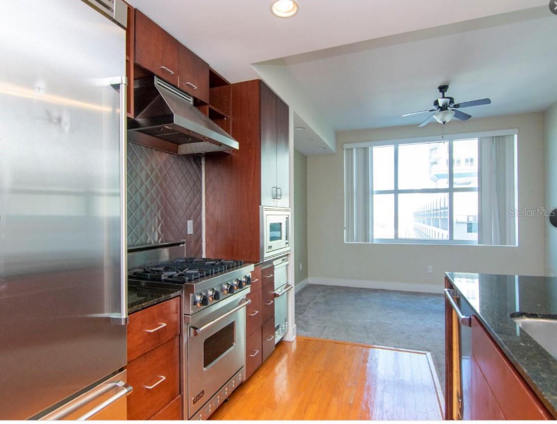 1120 E KENNEDY BLVD #720, TAMPA, FL, 33602