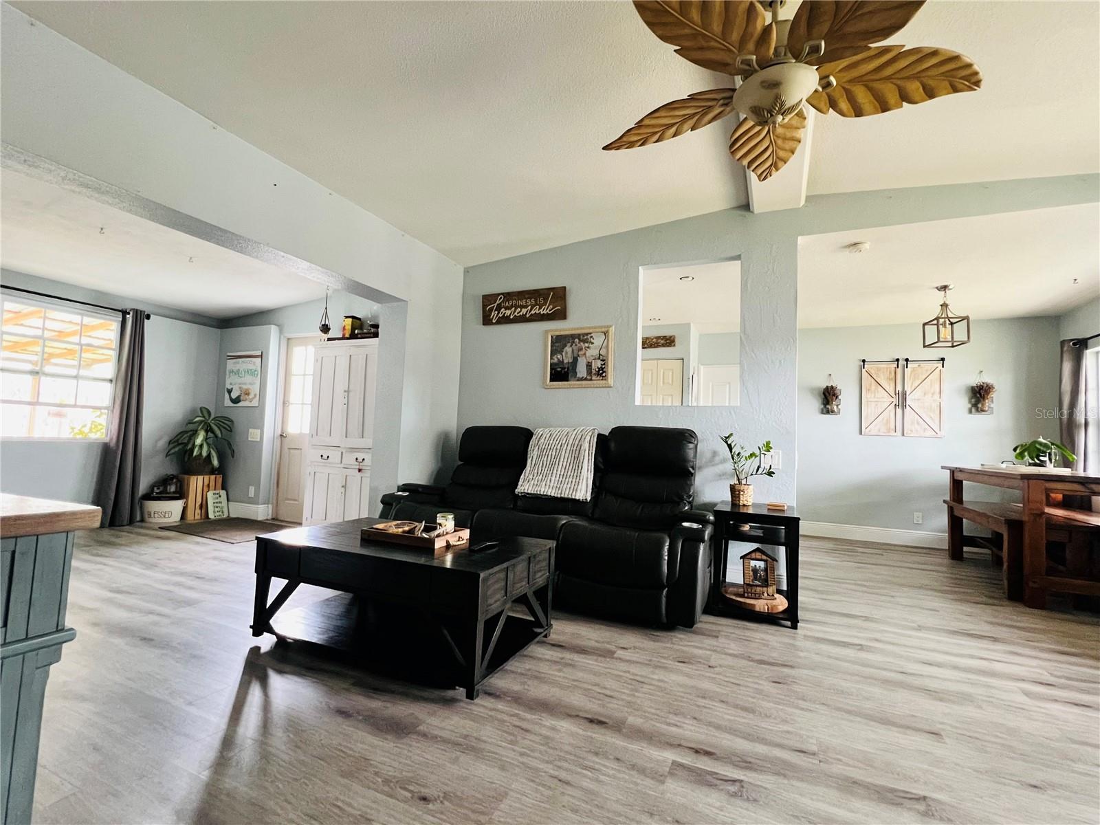 11248 115TH ST, SEMINOLE, FL, 33778