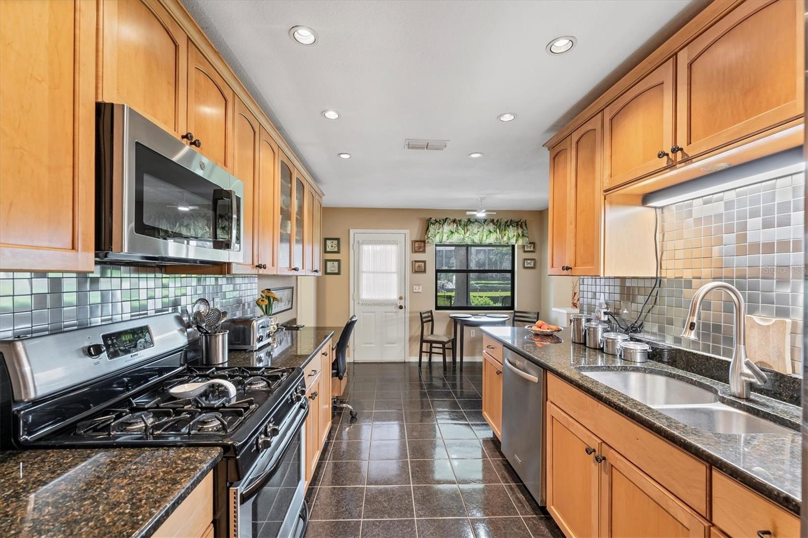 8140 TERRACE GARDEN DR N #103, ST PETERSBURG, FL, 33709