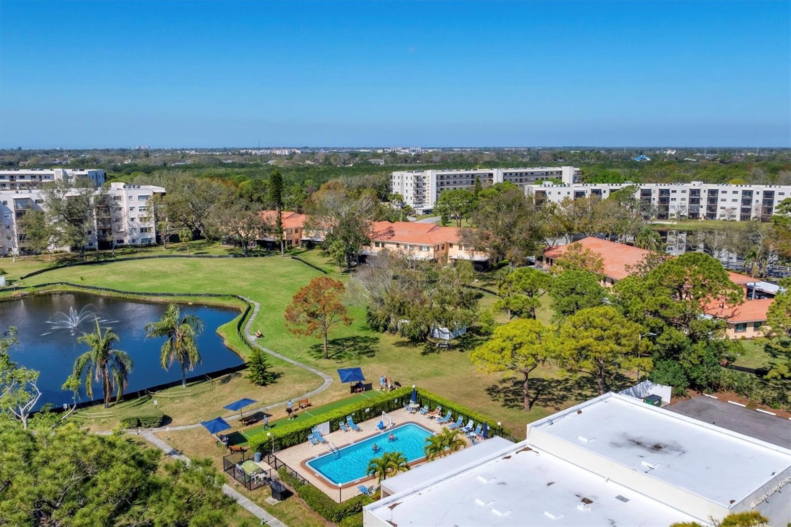 8140 TERRACE GARDEN DR N #103, ST PETERSBURG, FL, 33709