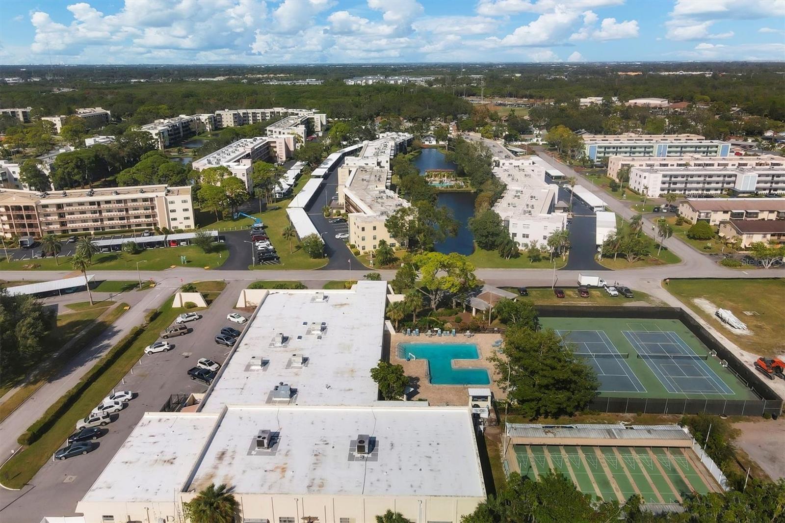 8140 TERRACE GARDEN DR N #103, ST PETERSBURG, FL, 33709