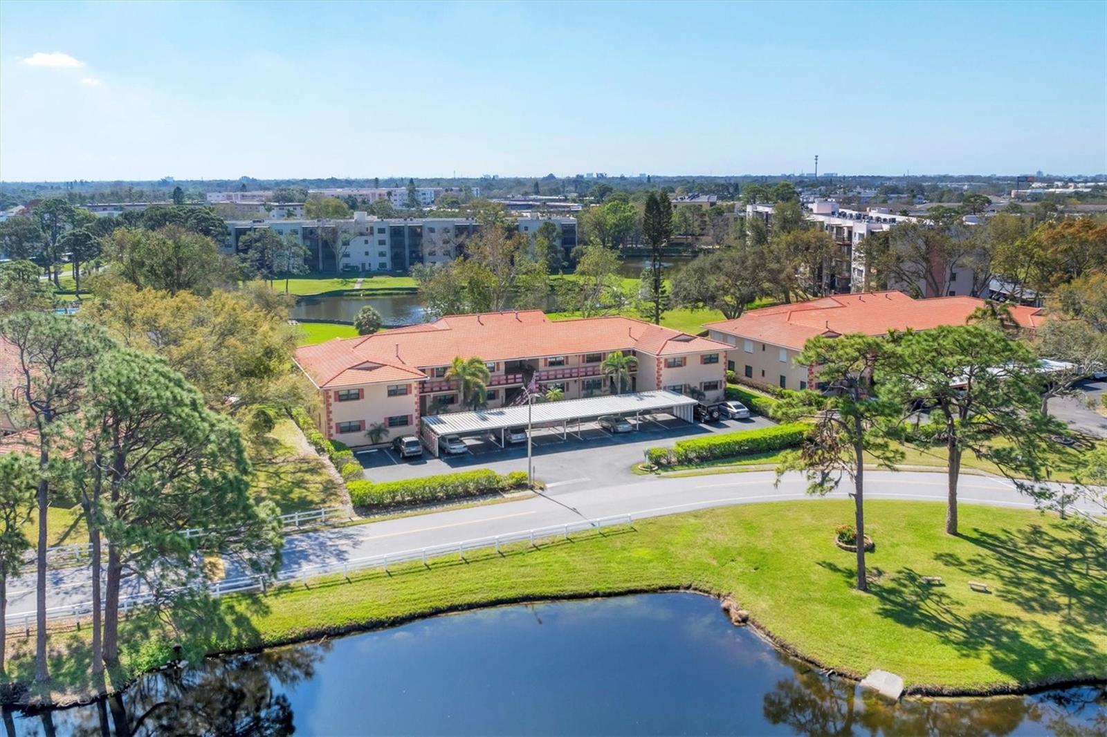 8140 TERRACE GARDEN DR N #103, ST PETERSBURG, FL, 33709