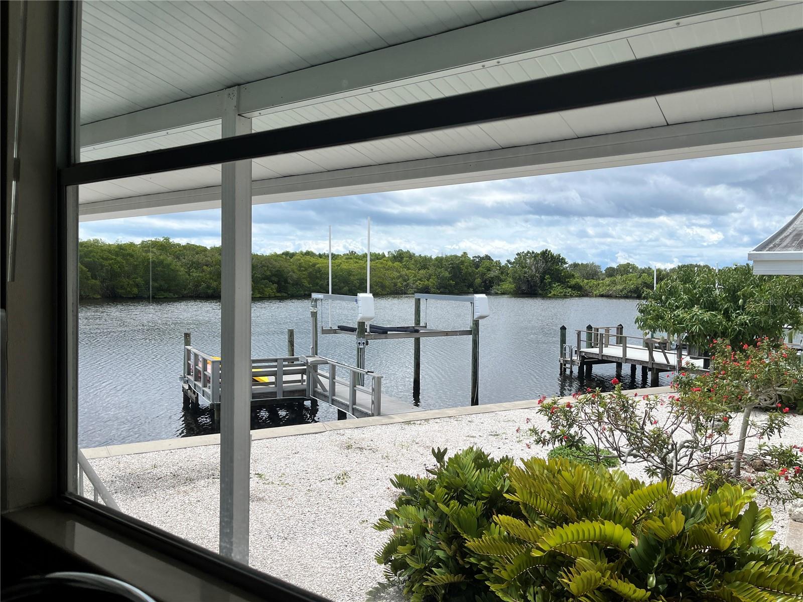 7113 MOUNT PINEY RD NE #719, ST PETERSBURG, FL, 33702