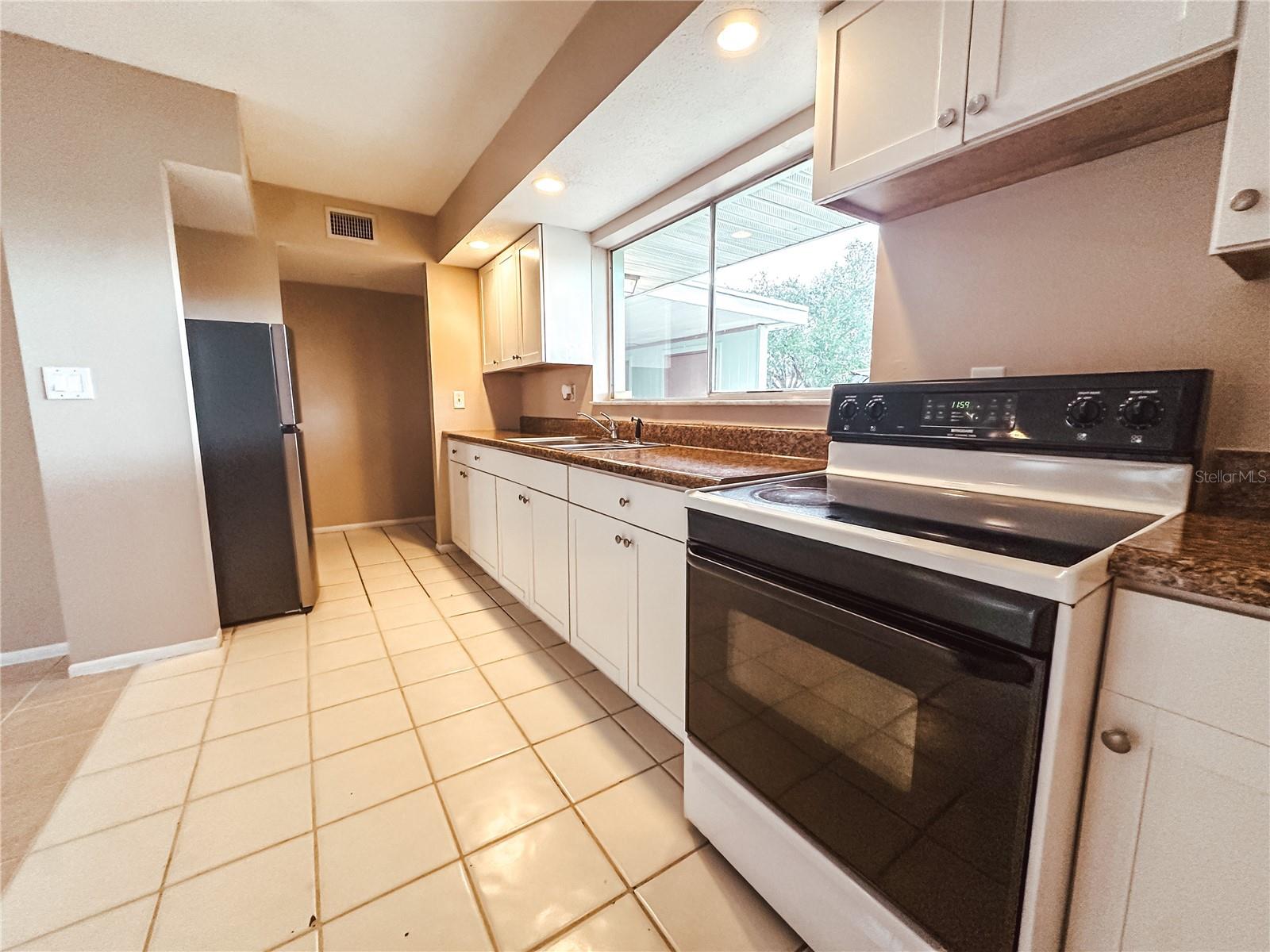 2585 EDNOR ST, PORT CHARLOTTE, FL, 33952