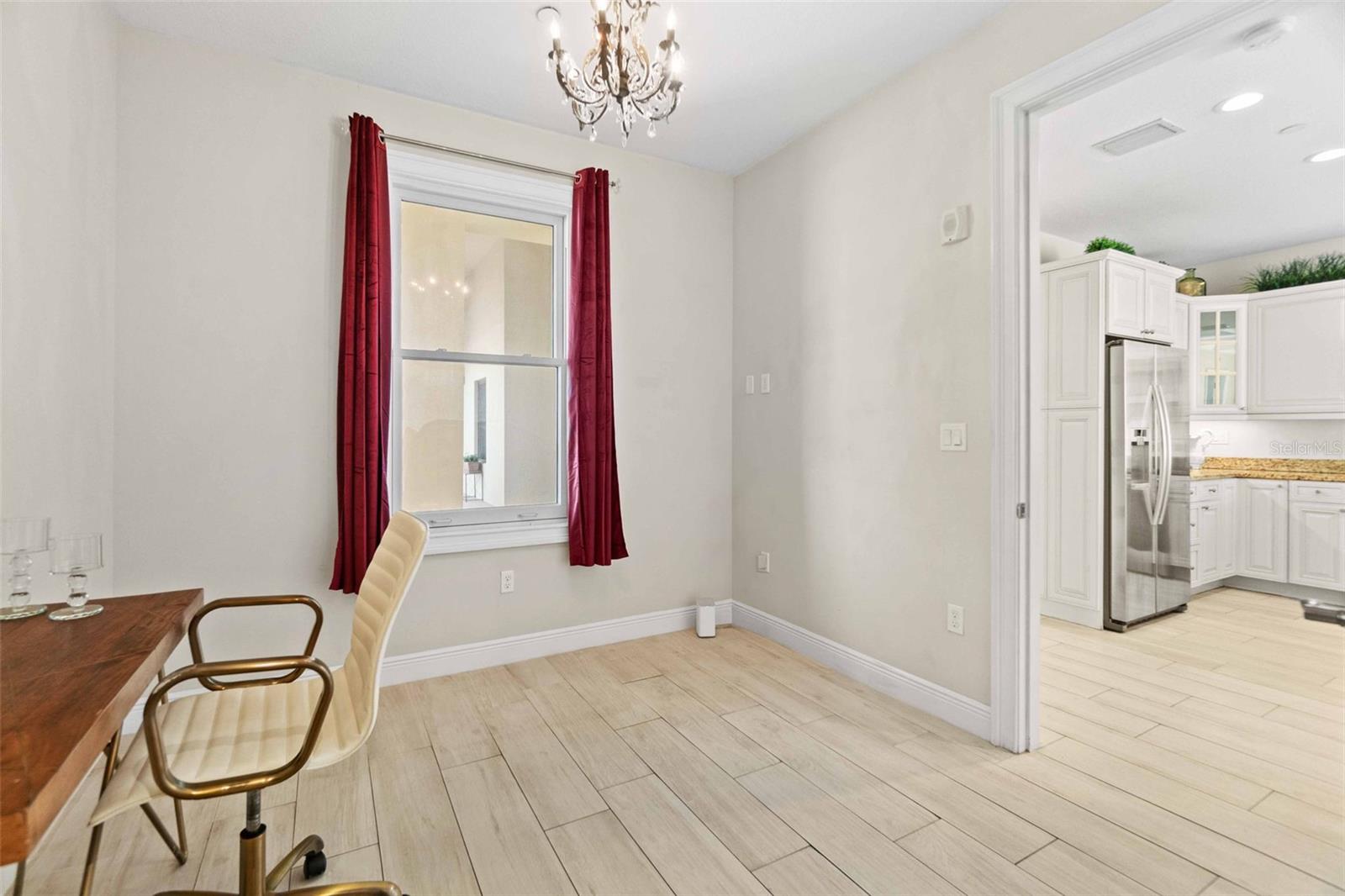 525 N ORANGE AVE #302, SARASOTA, FL, 34236