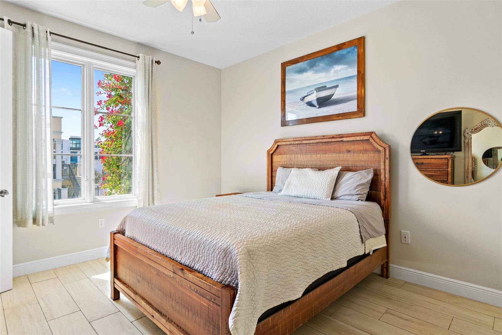 525 N ORANGE AVE #302, SARASOTA, FL, 34236