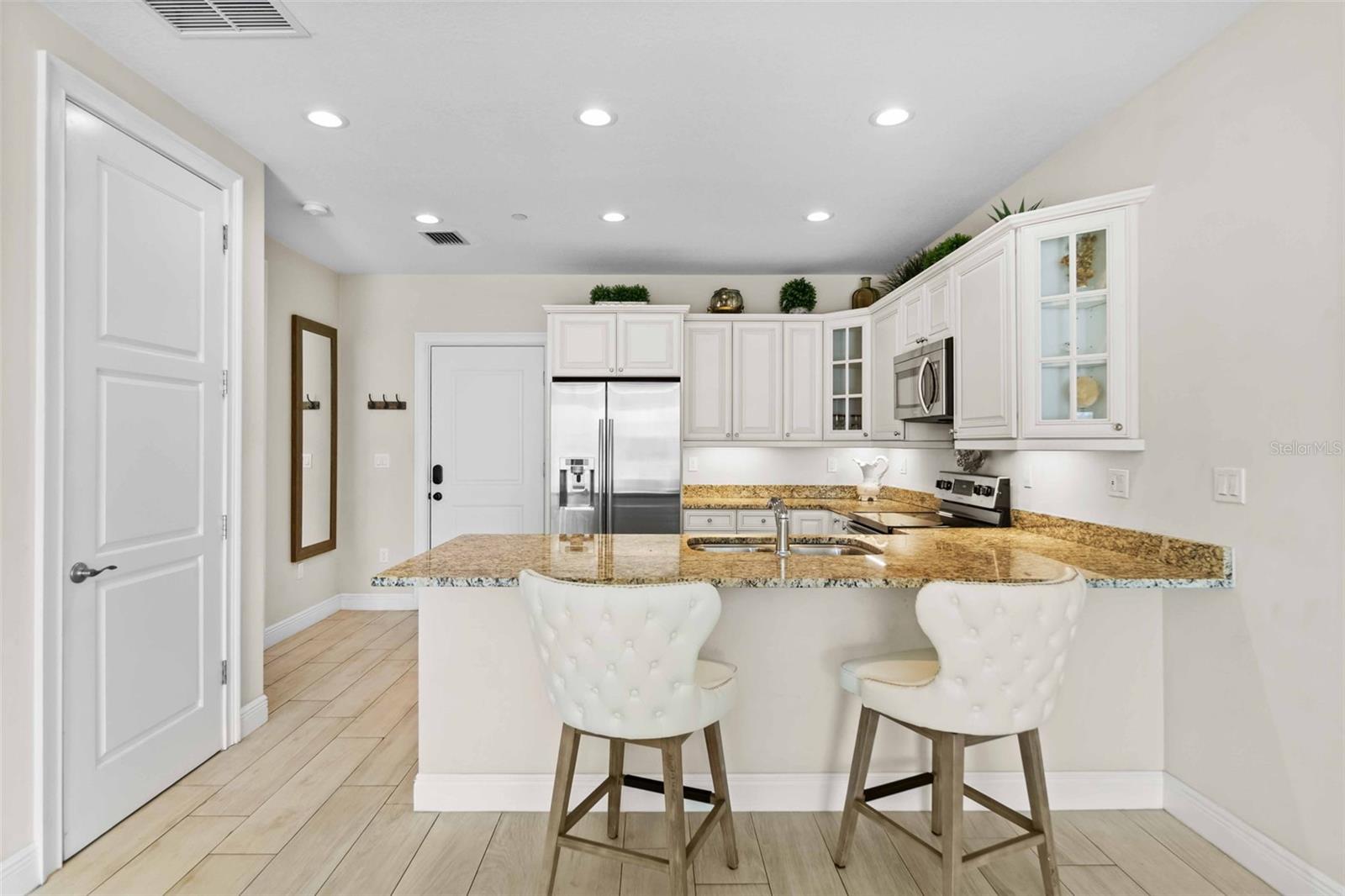 525 N ORANGE AVE #302, SARASOTA, FL, 34236