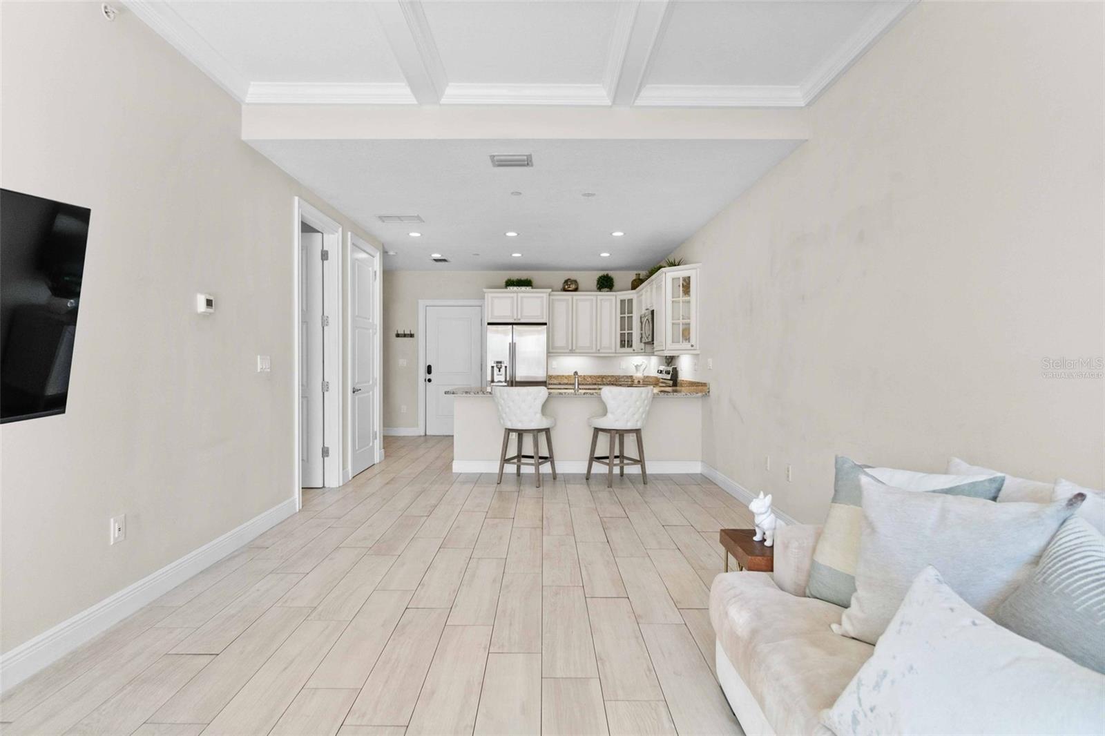 525 N ORANGE AVE #302, SARASOTA, FL, 34236