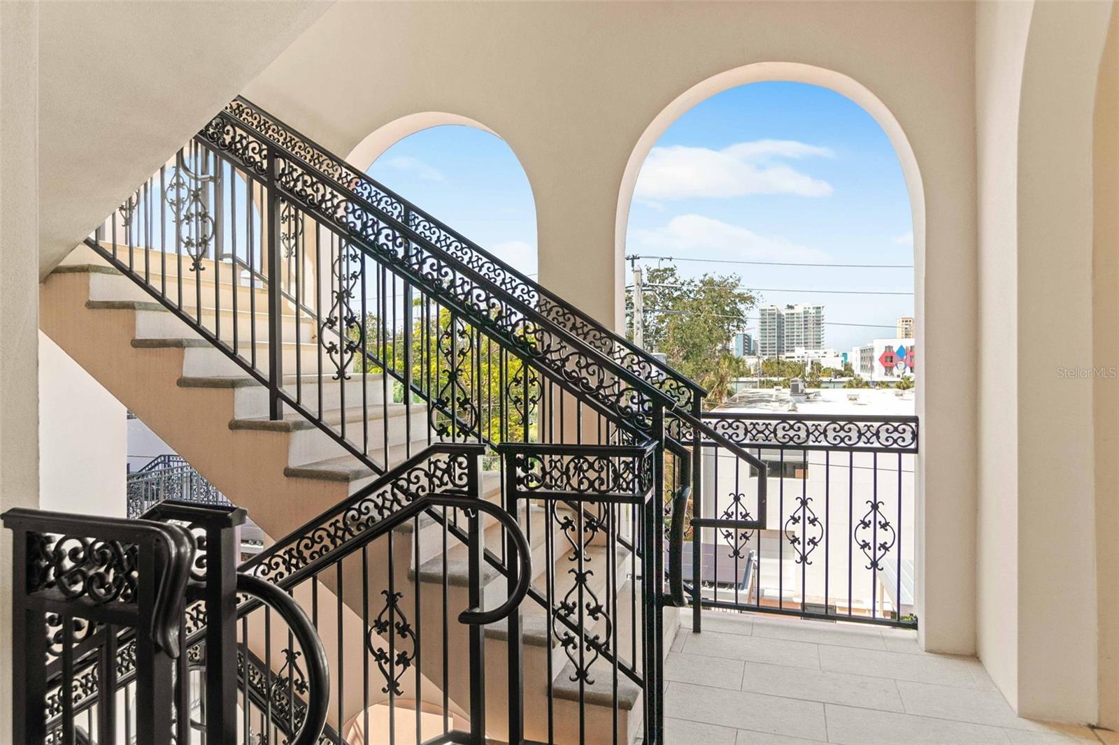 525 N ORANGE AVE #302, SARASOTA, FL, 34236