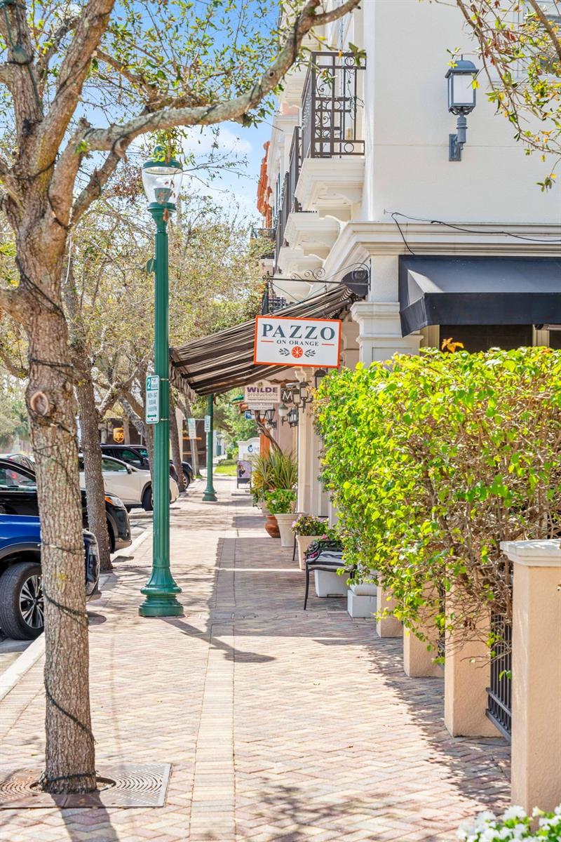 525 N ORANGE AVE #302, SARASOTA, FL, 34236