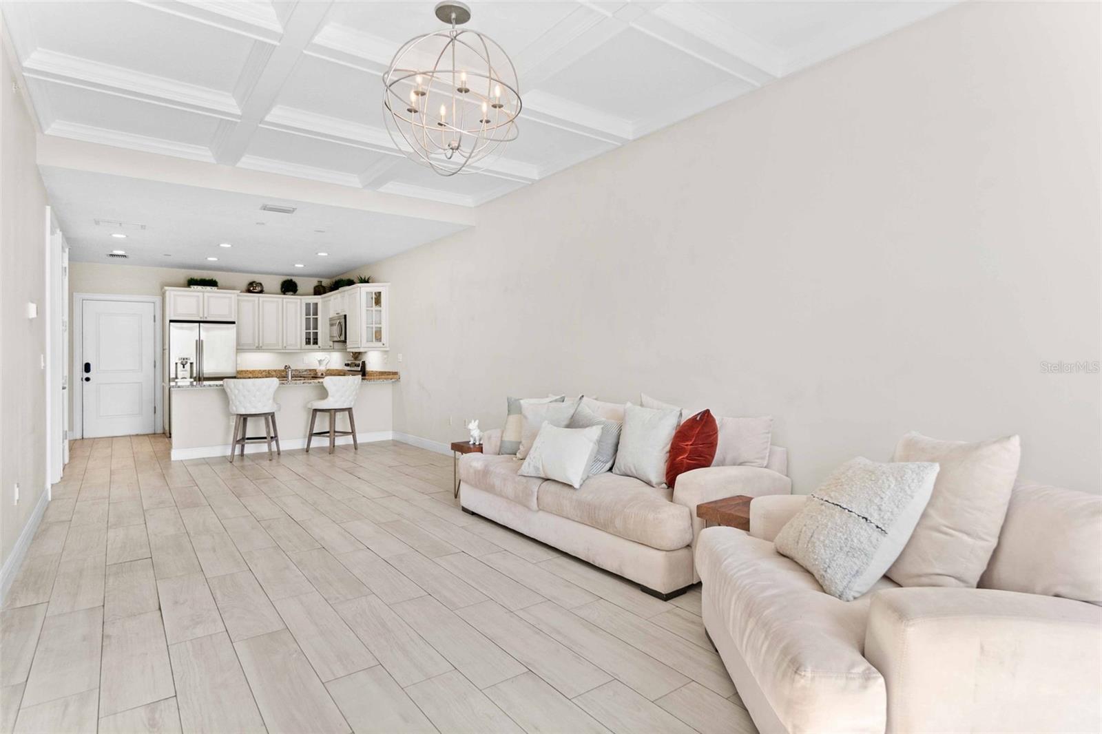 525 N ORANGE AVE #302, SARASOTA, FL, 34236