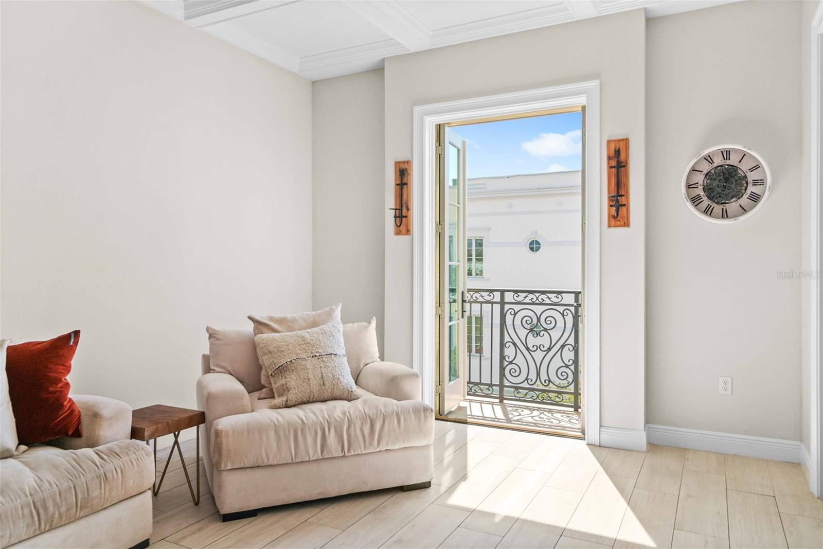 525 N ORANGE AVE #302, SARASOTA, FL, 34236