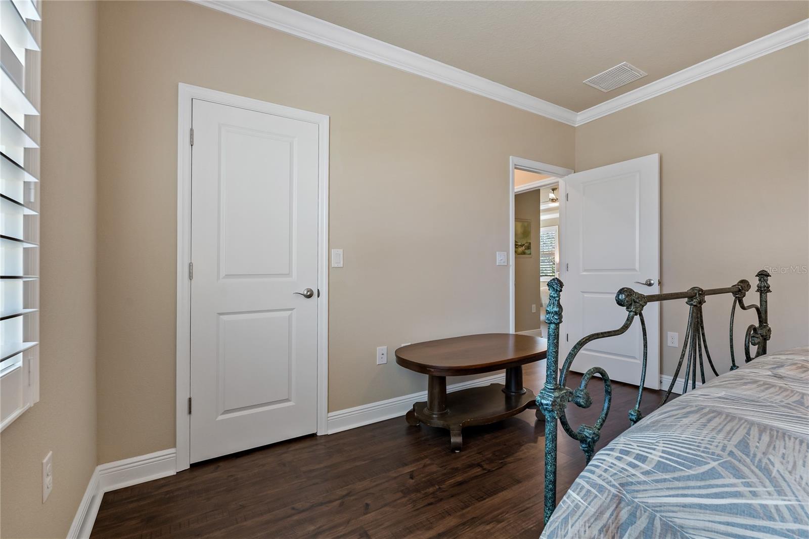 582 OZONA VILLAGE DR, PALM HARBOR, FL, 34683