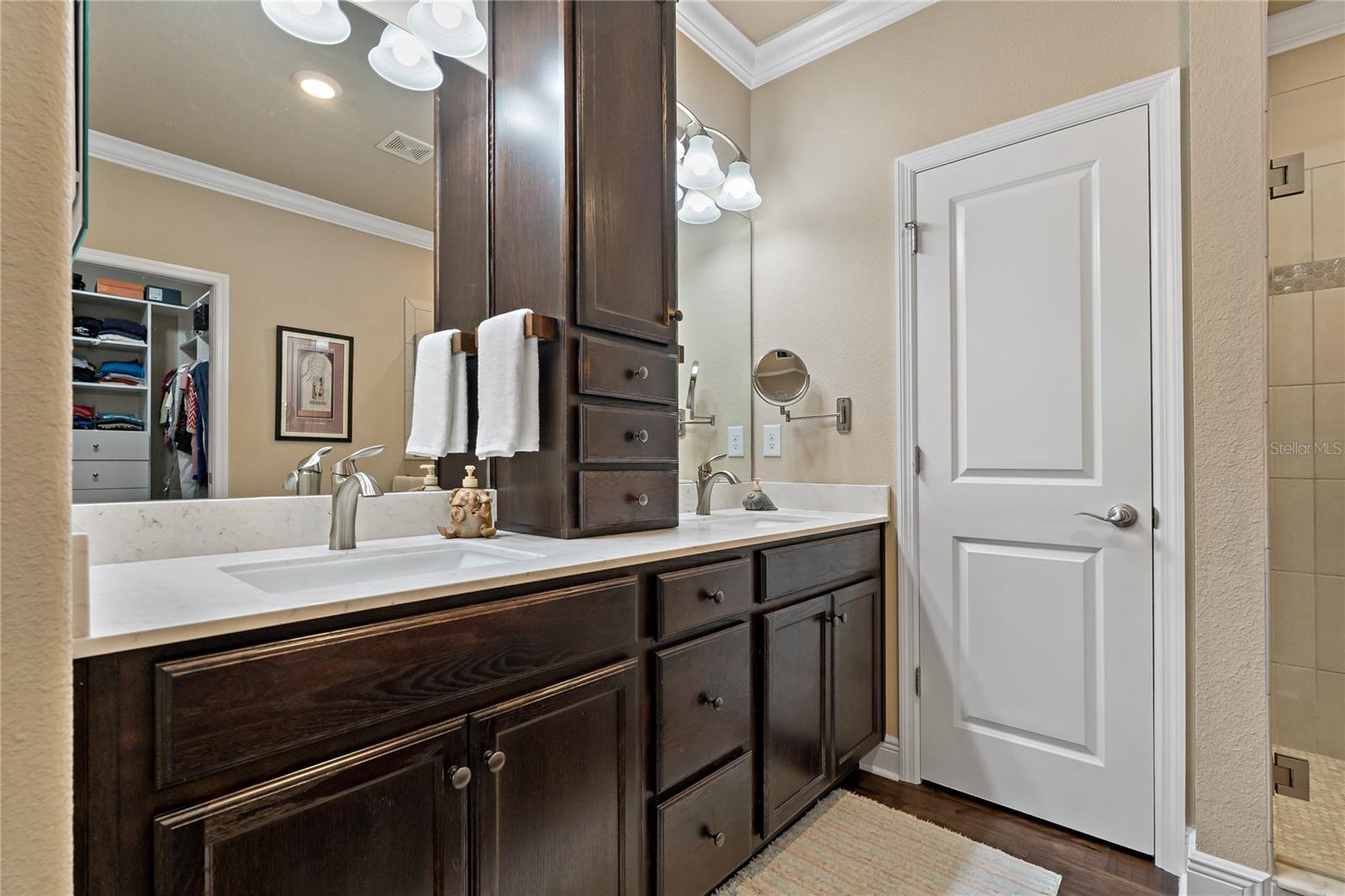 582 OZONA VILLAGE DR, PALM HARBOR, FL, 34683