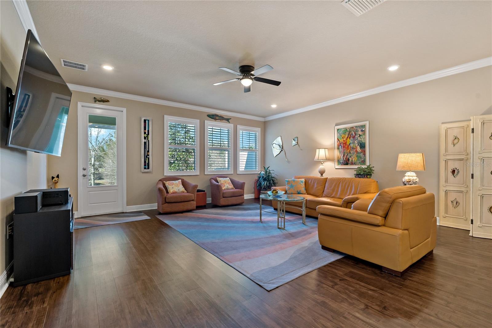 582 OZONA VILLAGE DR, PALM HARBOR, FL, 34683