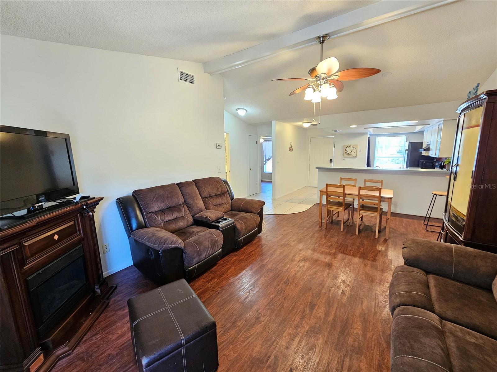 5157 GAINSVILLE DR, TEMPLE TERRACE, FL, 33617