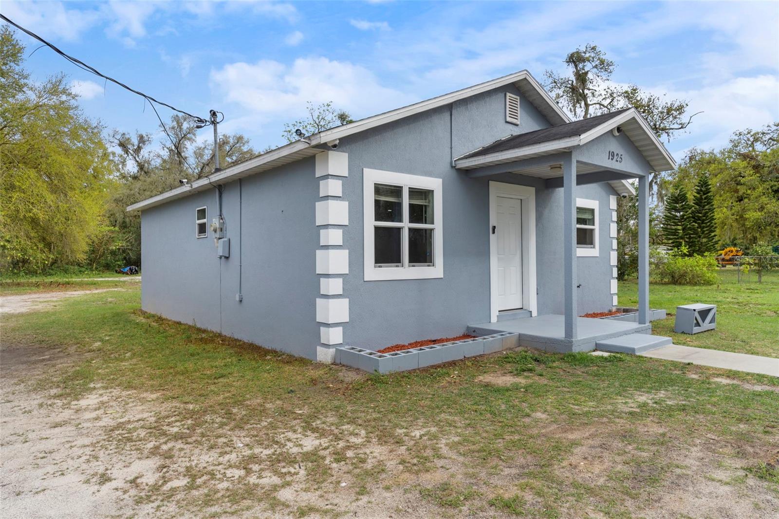 1925 N COMBEE RD, LAKELAND, FL, 33801