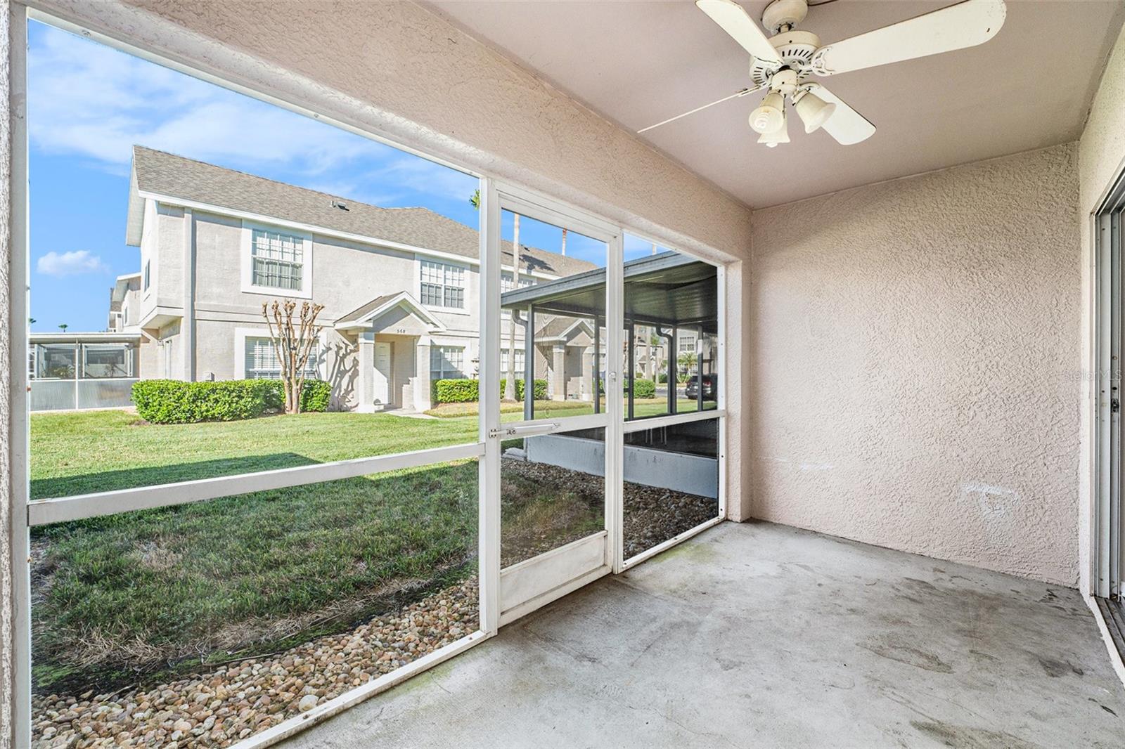 630 KENSINGTON LAKE CIR, BRANDON, FL, 33511