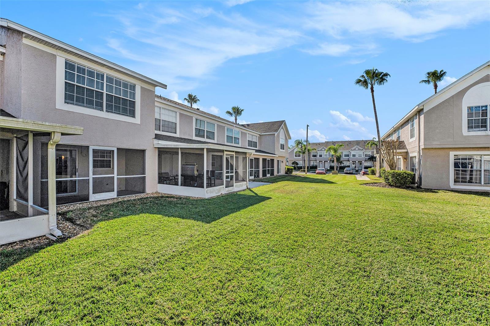 630 KENSINGTON LAKE CIR, BRANDON, FL, 33511