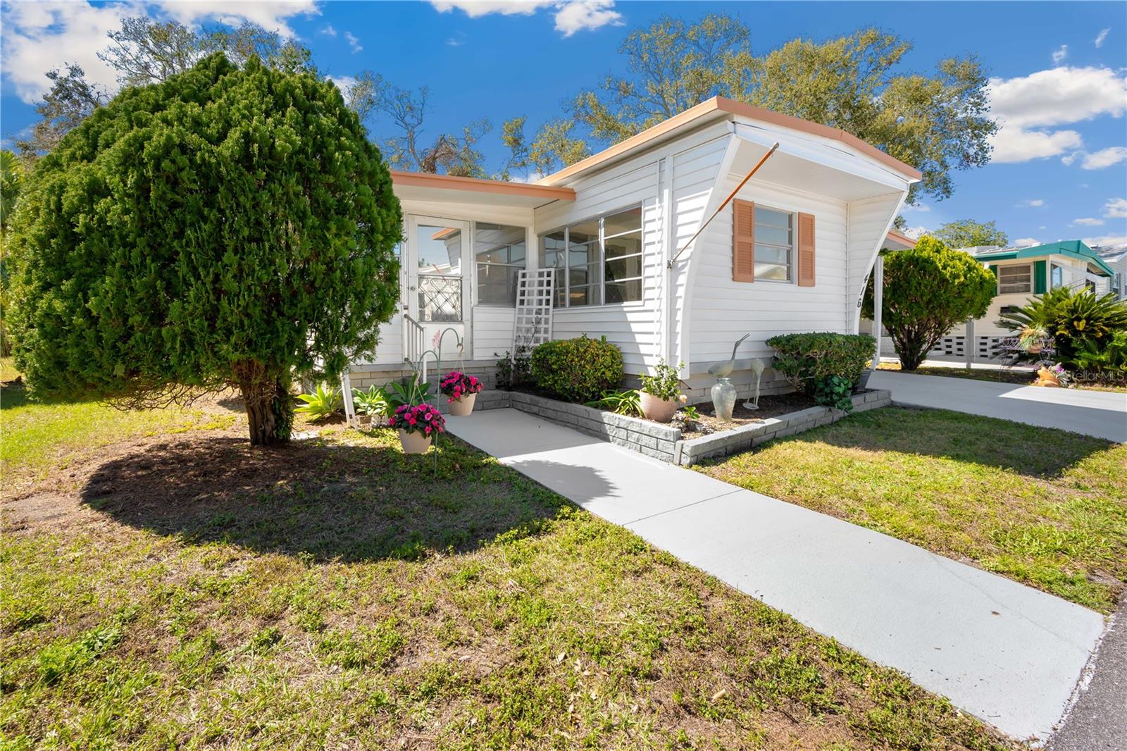 585 SKY HARBOR DR #416, CLEARWATER, FL, 33759