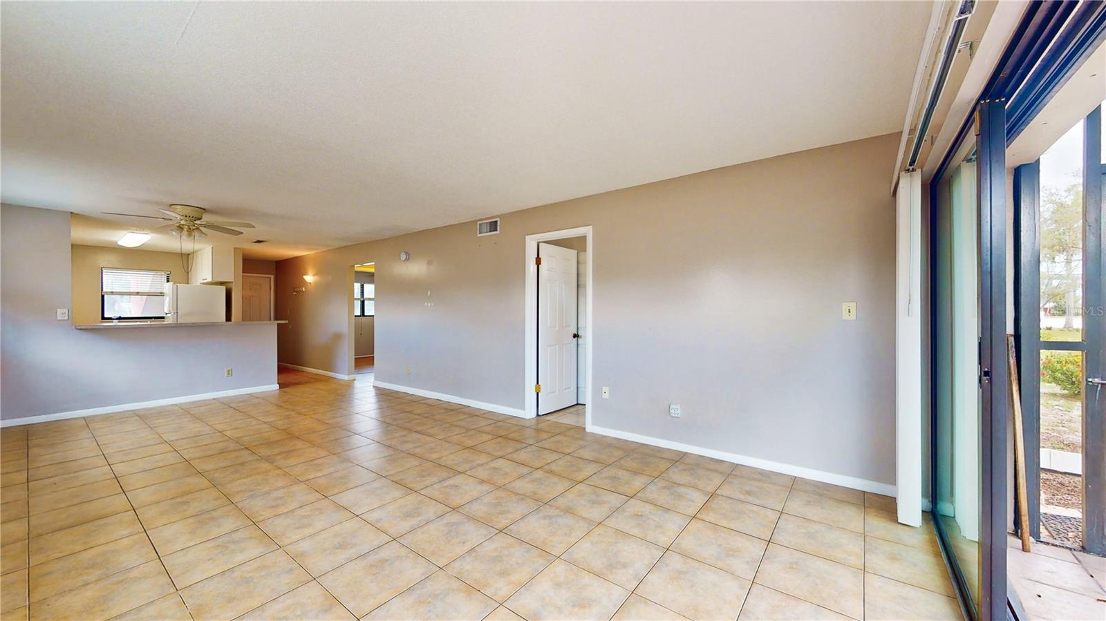 701 N INDIAN RIVER DR #107, FORT PIERCE, FL, 34950