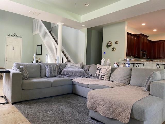 2720 BLUE CYPRESS LAKE CT, CAPE CORAL, FL, 33909
