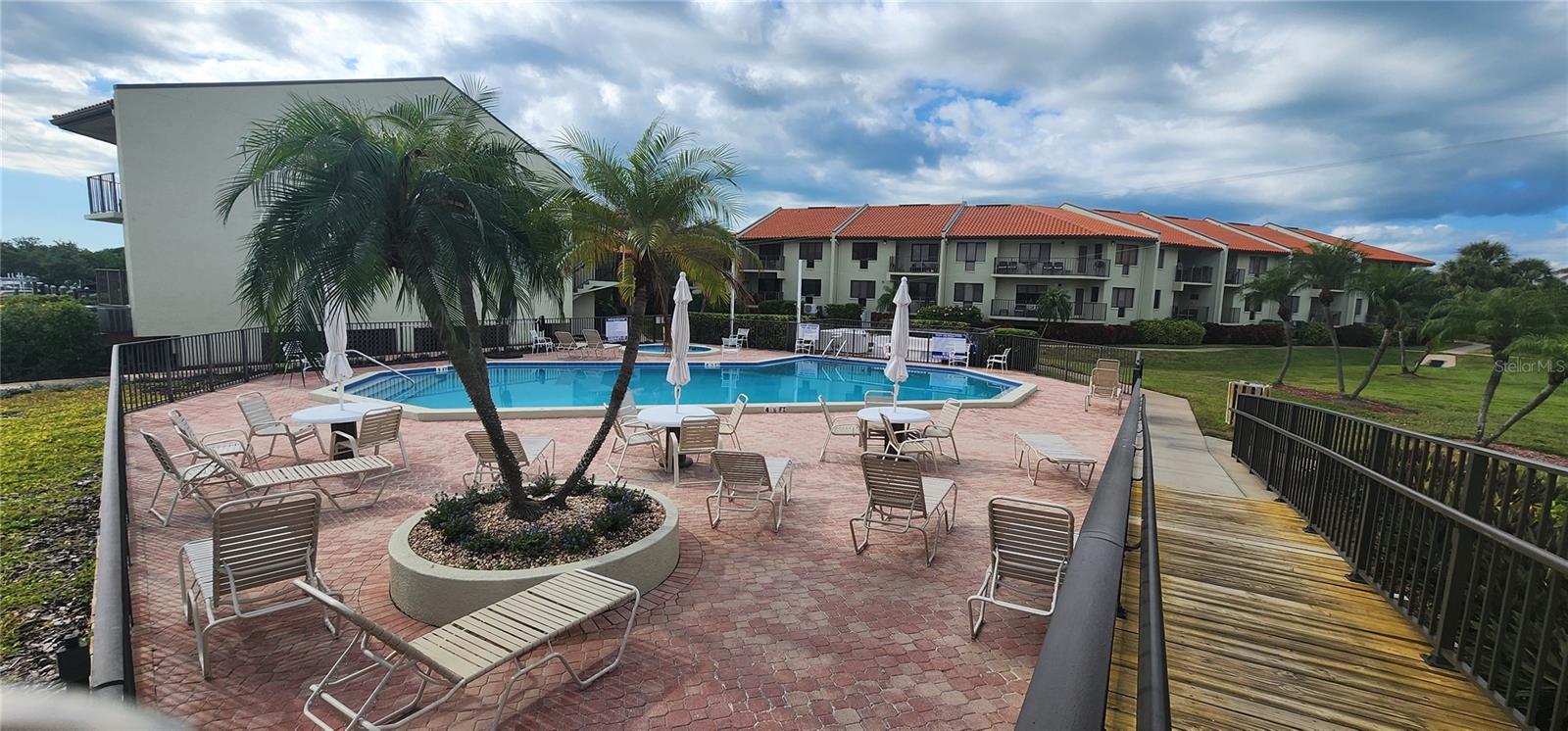 1515 PINELLAS BAYWAY S #17, TIERRA VERDE, FL, 33715