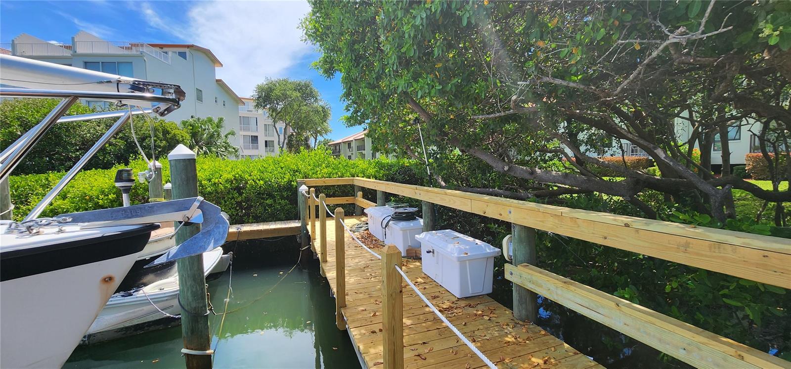 1515 PINELLAS BAYWAY S #17, TIERRA VERDE, FL, 33715