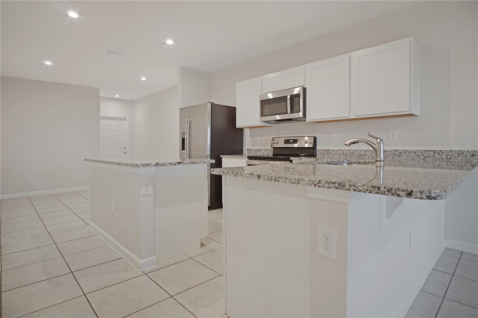 345 SEDGEWICK DR, DAVENPORT, FL, 33837