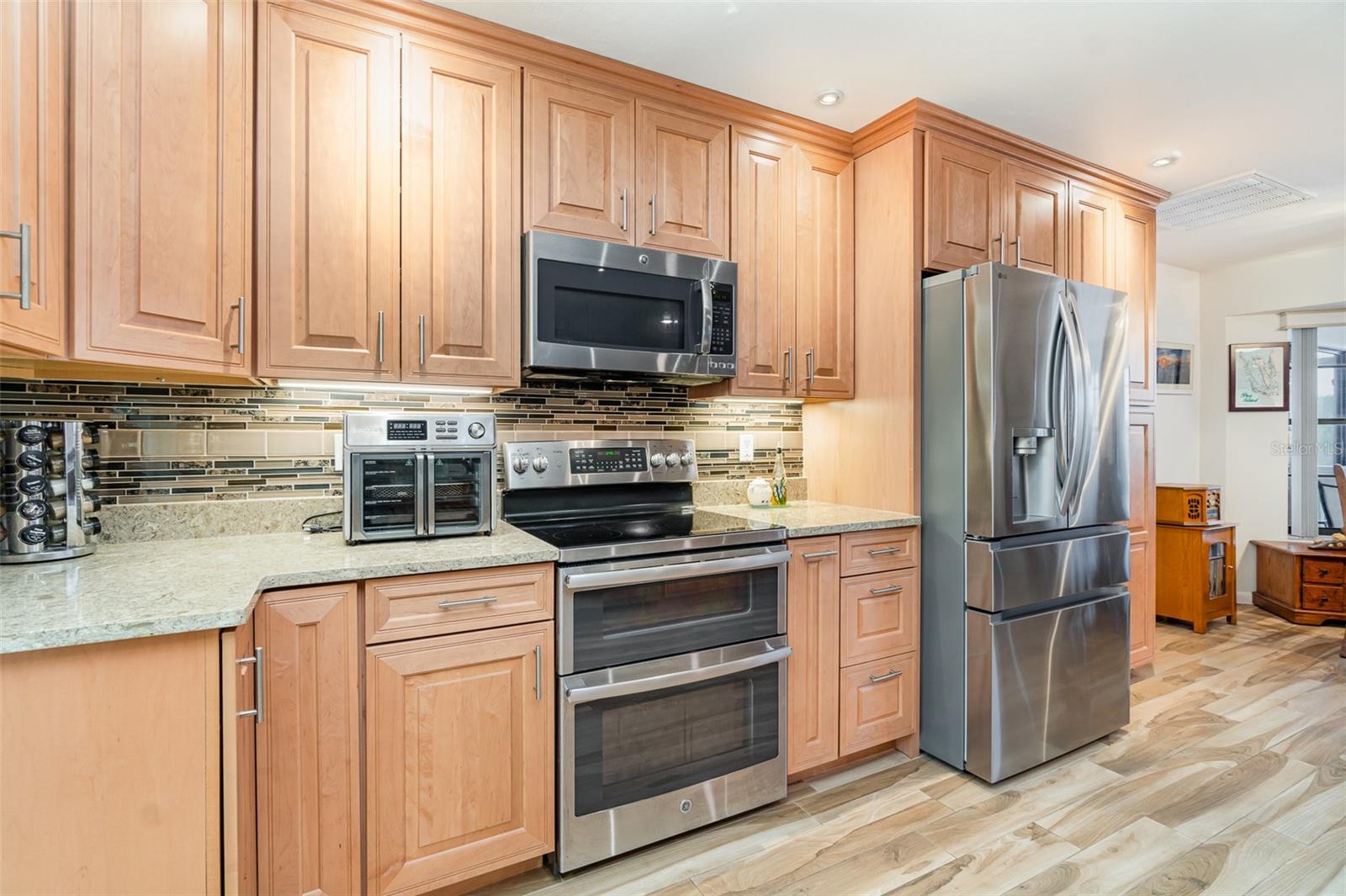 2391 DATE ST, ST JAMES CITY, FL, 33956