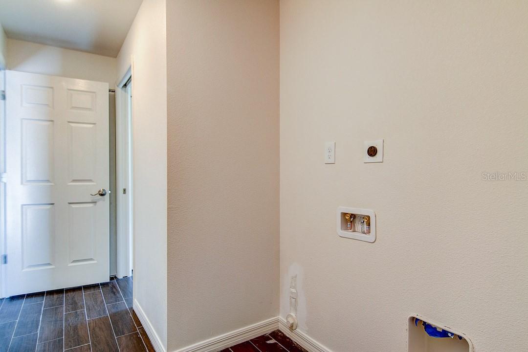 14334 CHANNEL DR, LARGO, FL, 33774