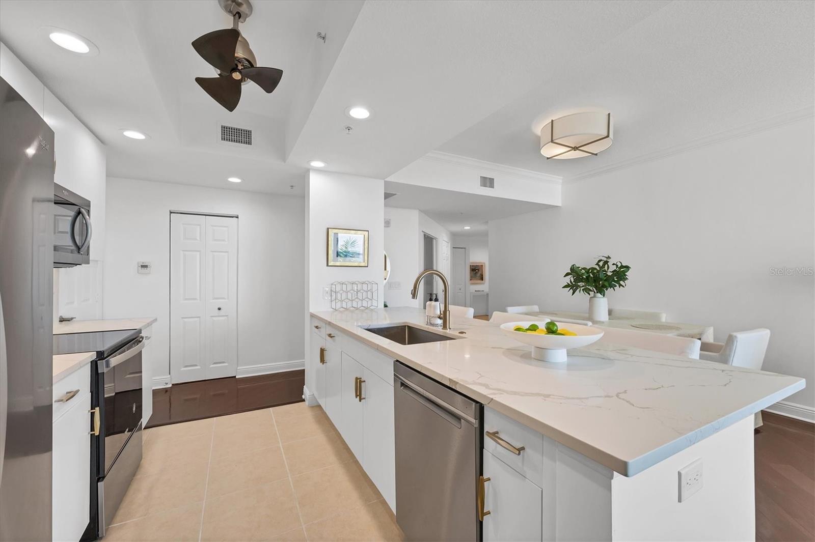 800 N TAMIAMI TRL #509, SARASOTA, FL, 34236