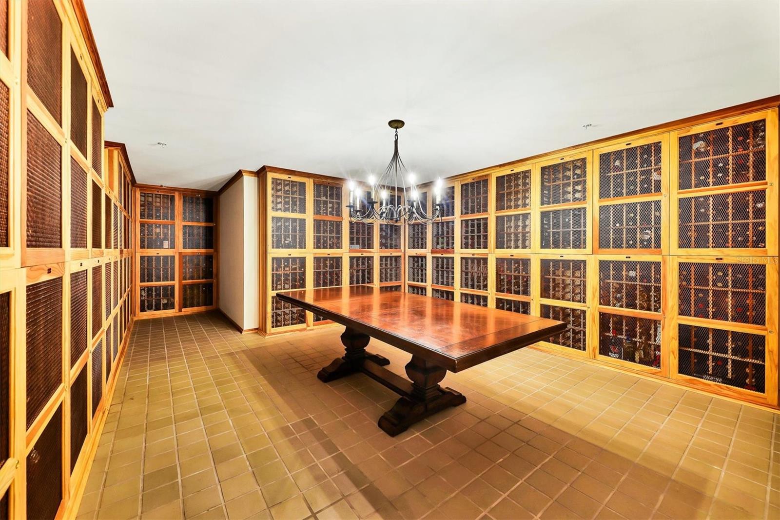 800 N TAMIAMI TRL #509, SARASOTA, FL, 34236