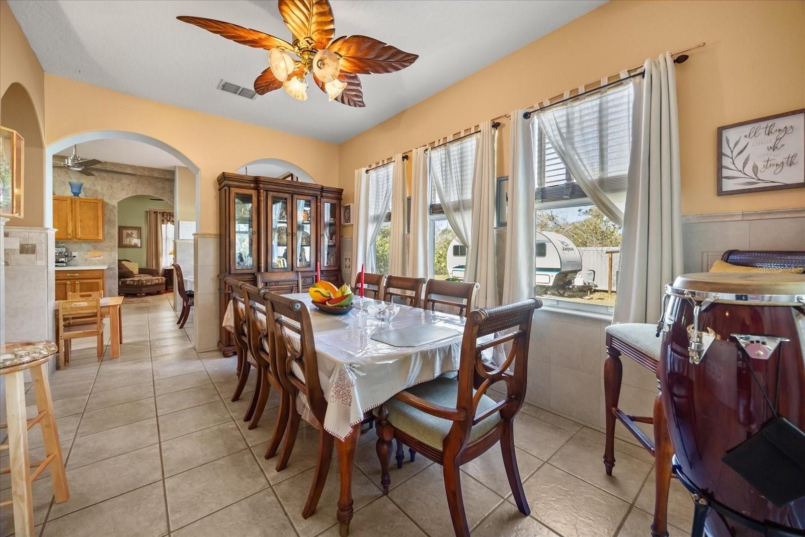 5217 DALLAS BLVD, ORLANDO, FL, 32833