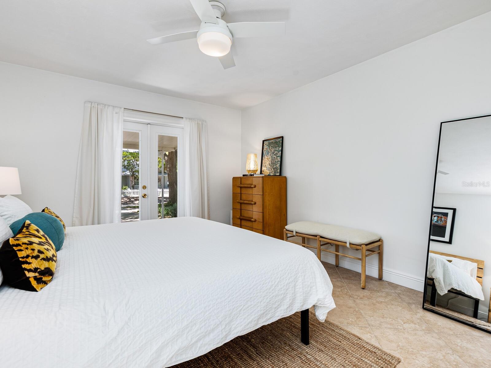 3629 ALMERIA AVE, SARASOTA, FL, 34239