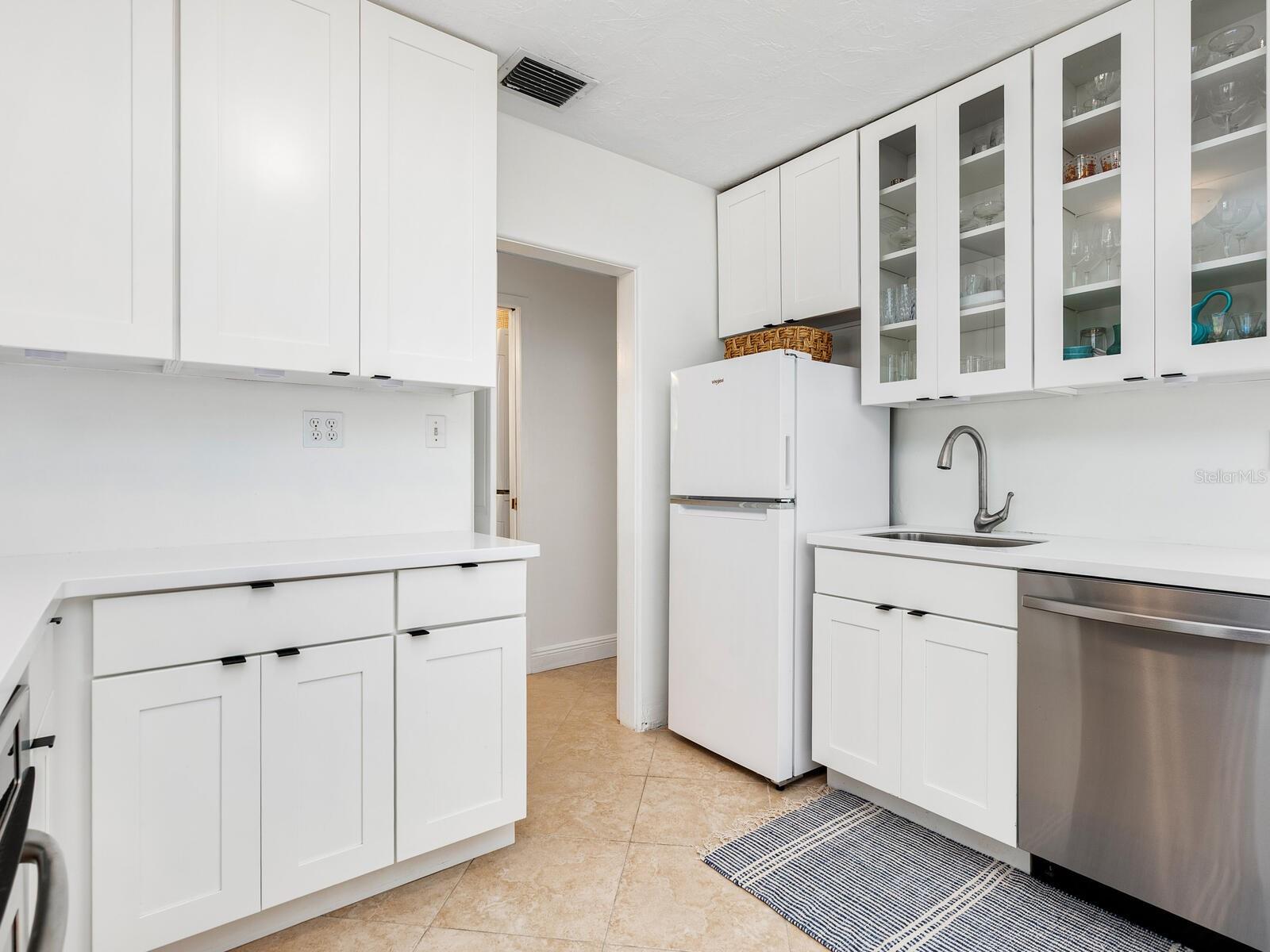 3629 ALMERIA AVE, SARASOTA, FL, 34239