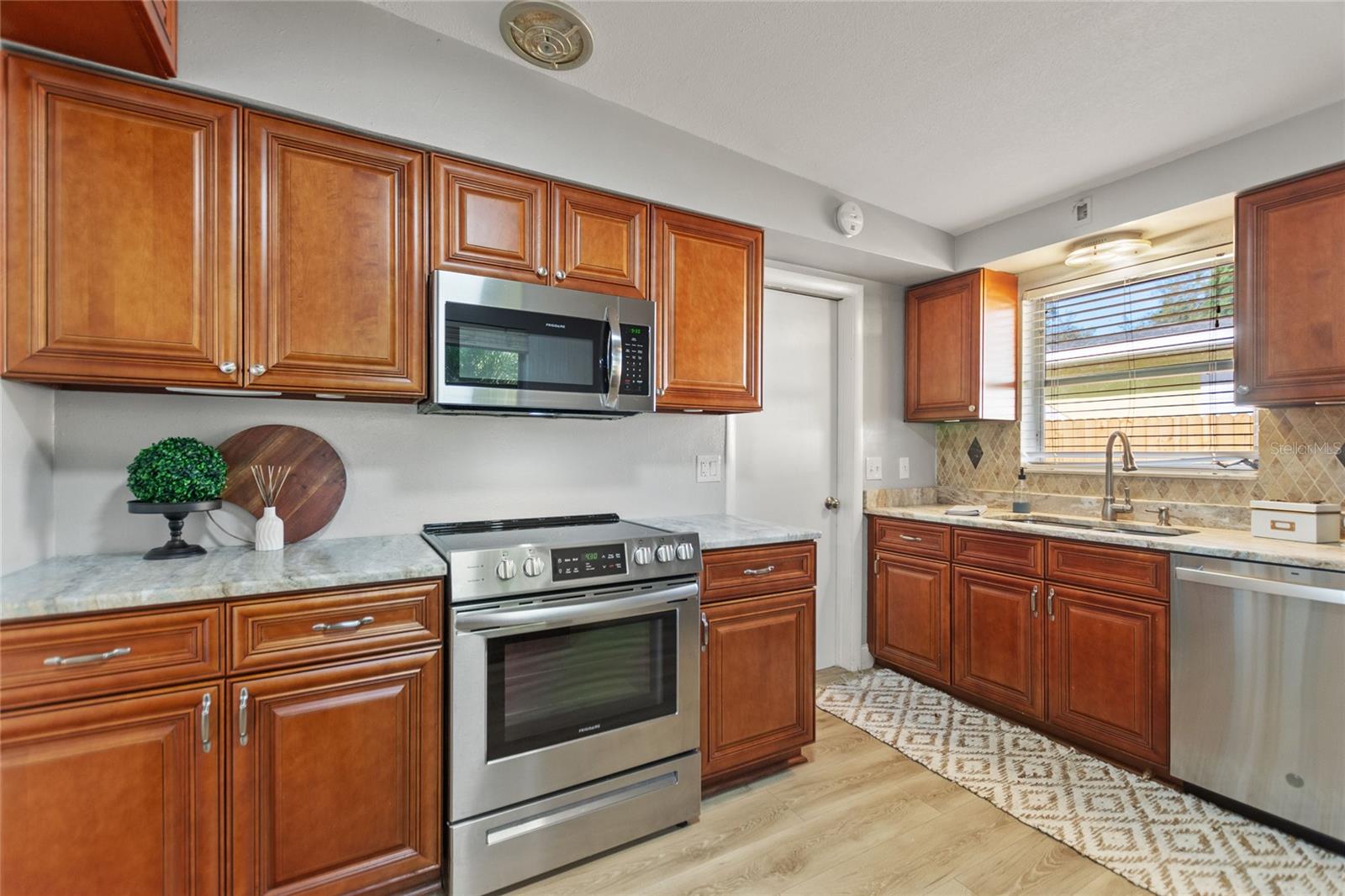 1604 EDNA AVE, LARGO, FL, 33770