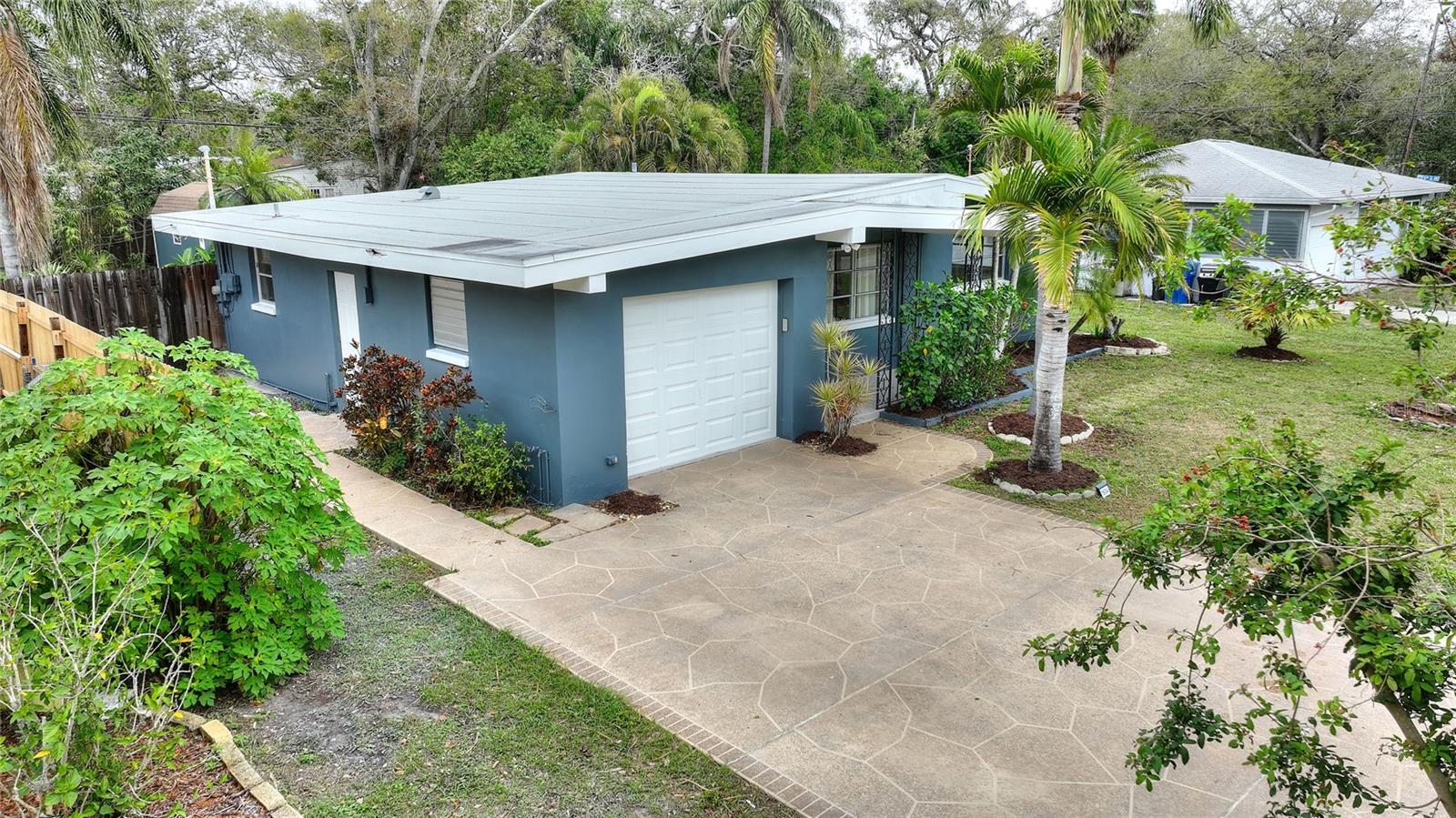 1604 EDNA AVE, LARGO, FL, 33770