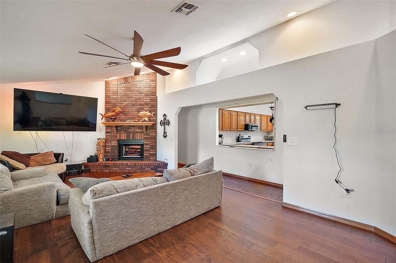 5926 NE 62ND COURT RD, SILVER SPRINGS, FL, 34488