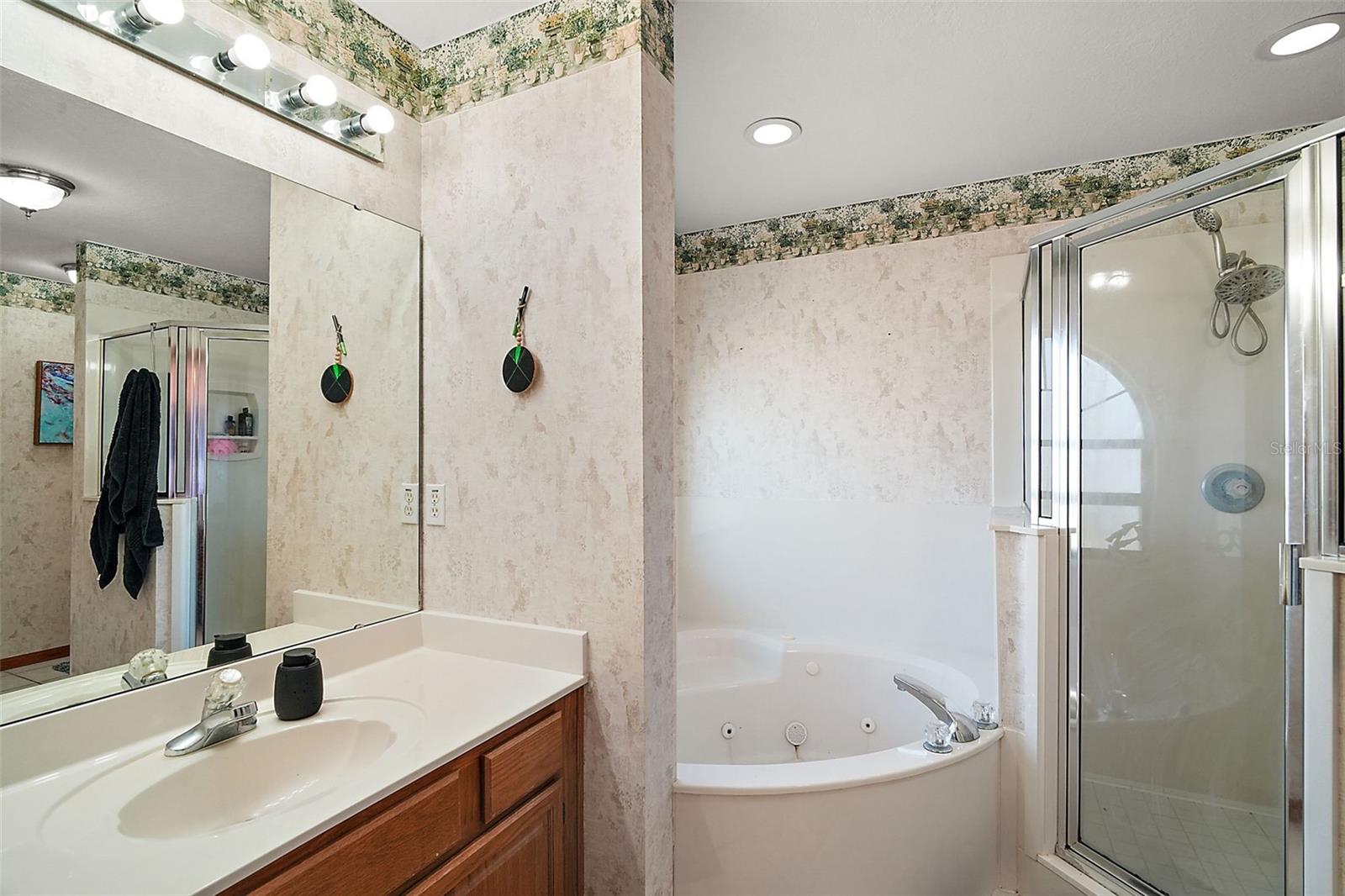 5926 NE 62ND COURT RD, SILVER SPRINGS, FL, 34488