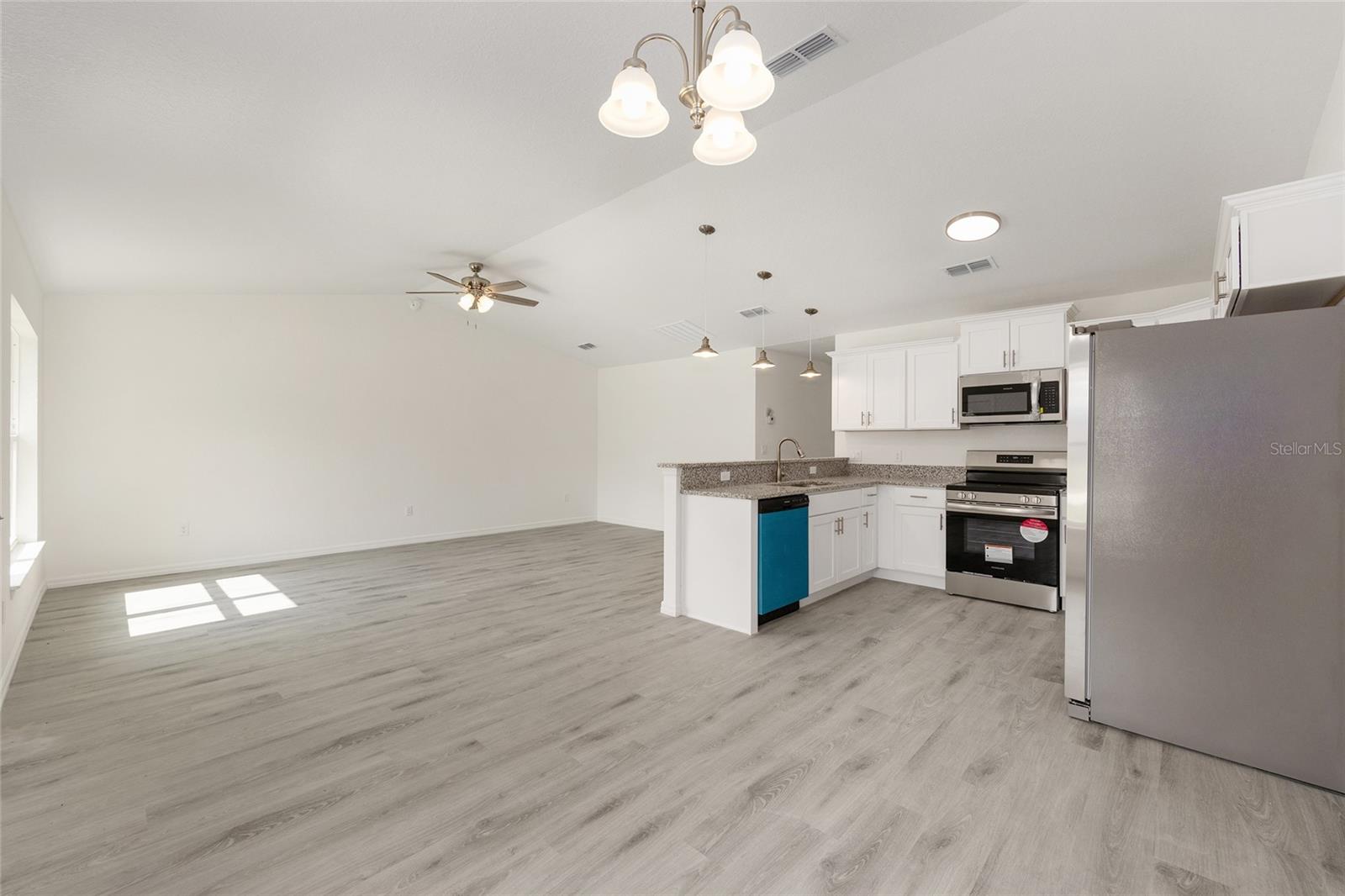 127 SW ALVAREZ RD, DUNNELLON, FL, 34431